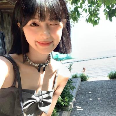 九尾藏不住